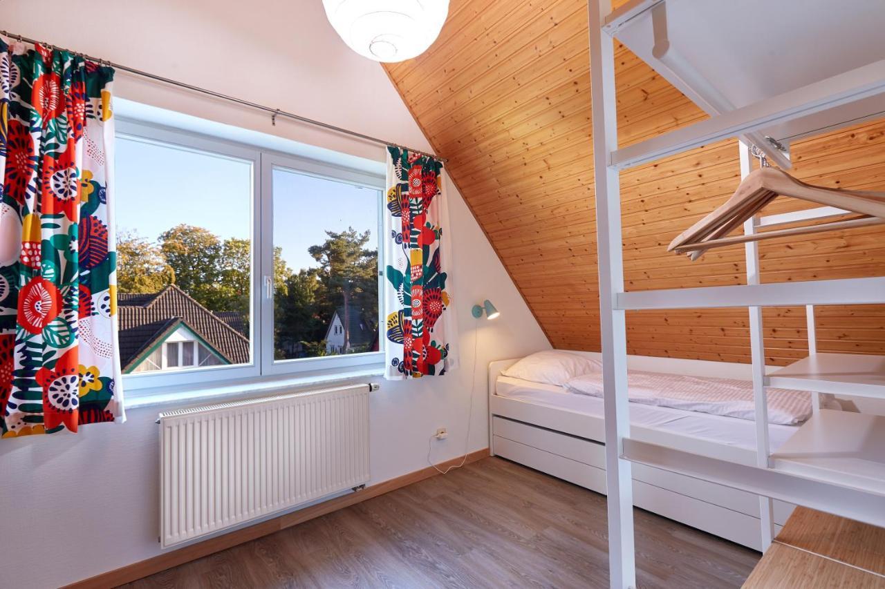 Ferienwohnungen Haus Am Deich Prerow Exterior foto
