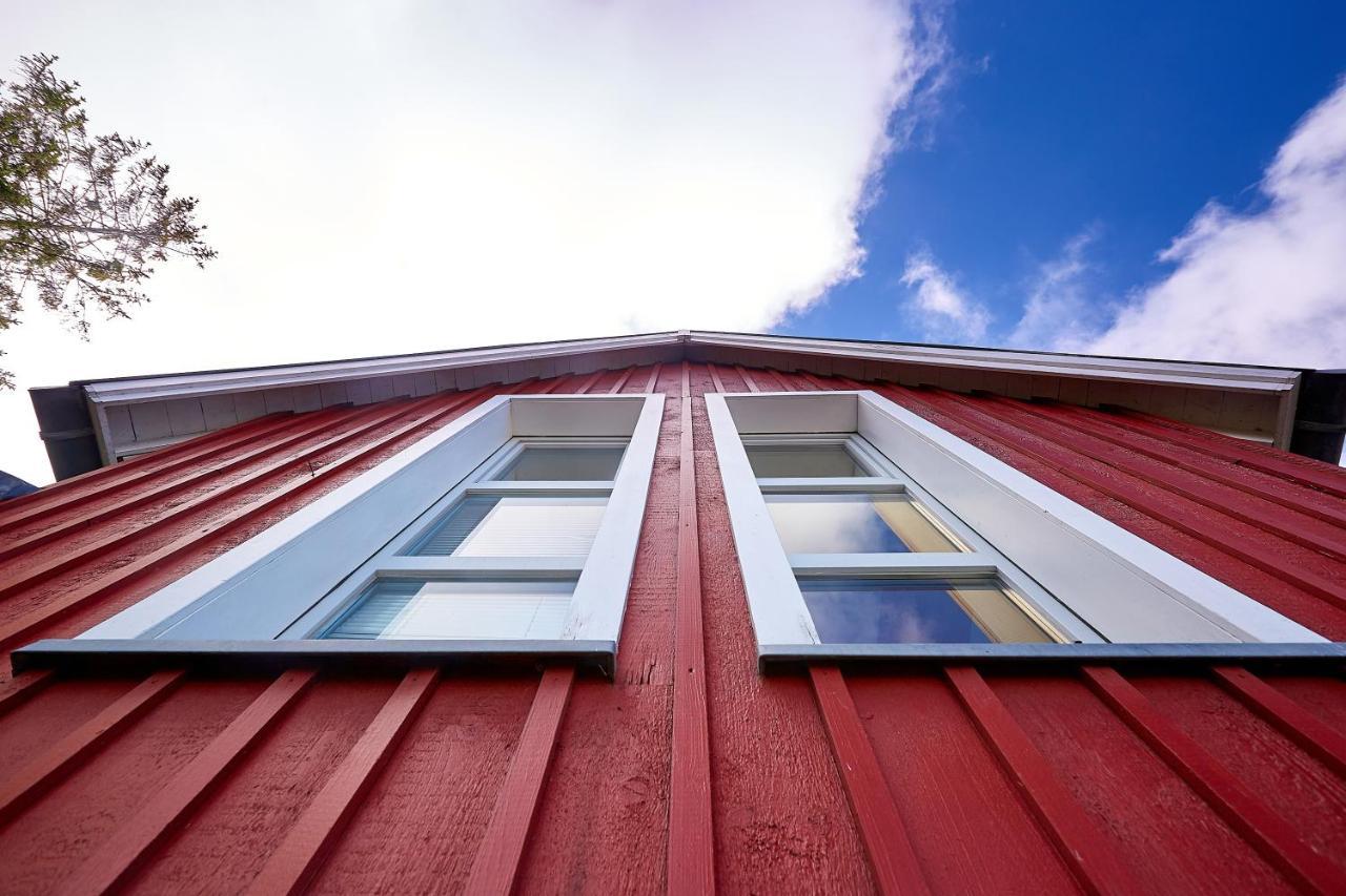 Ferienwohnungen Haus Am Deich Prerow Exterior foto